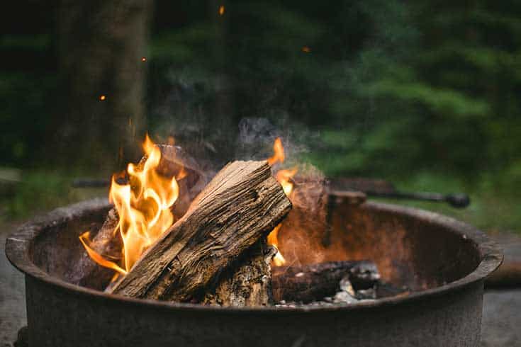 Get your hygge on by learning to live hygge! Happiness, living simply, being mindful, are all what hygge is about. This great list will give you lots of information and ideas on how to get your hygge on in your own life!
